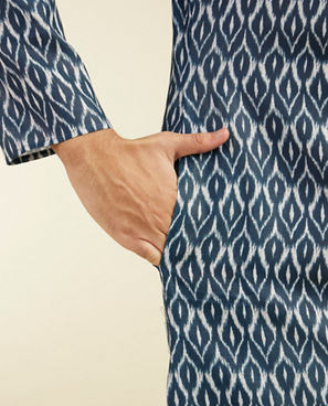 Diwas Men Oxford Blue IKat Print Kurta