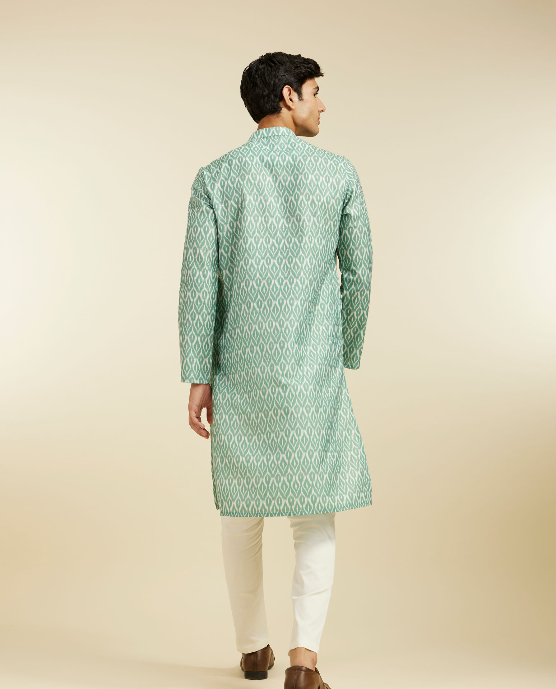 Diwas Men Pistachio Green Ikat Printed Kurta