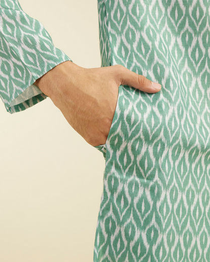Diwas Men Pistachio Green Ikat Printed Kurta