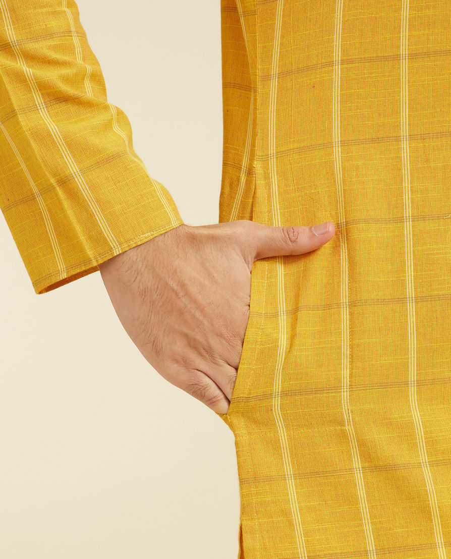 Diwas Men Mustard Yellow Windowpane Checks Patterned Kurta
