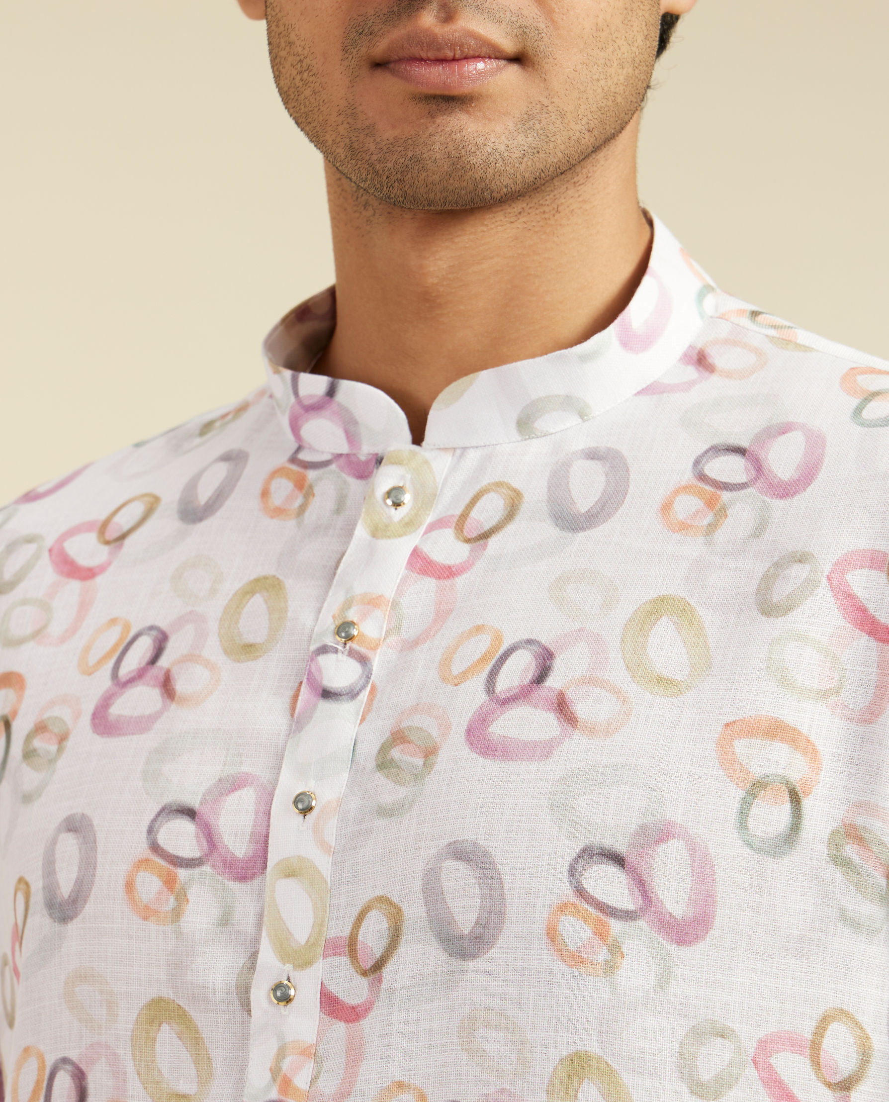 Diwas Men Pearl White Abstract Circles in Watercolour Effect Kurta