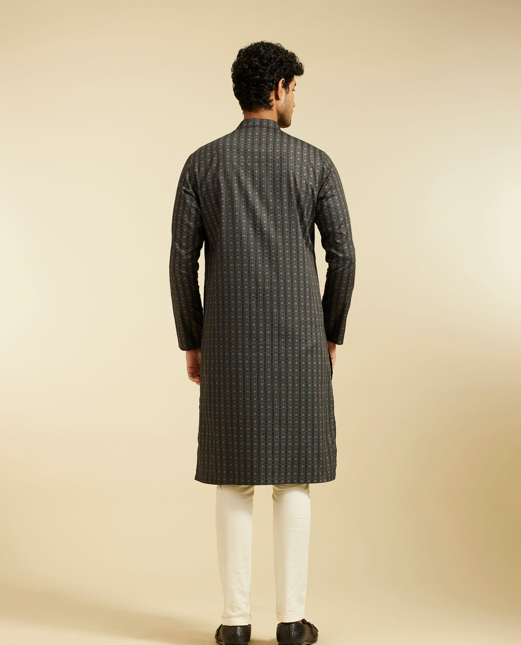 Diwas Men Charcoal Black Linear Printed Kurta