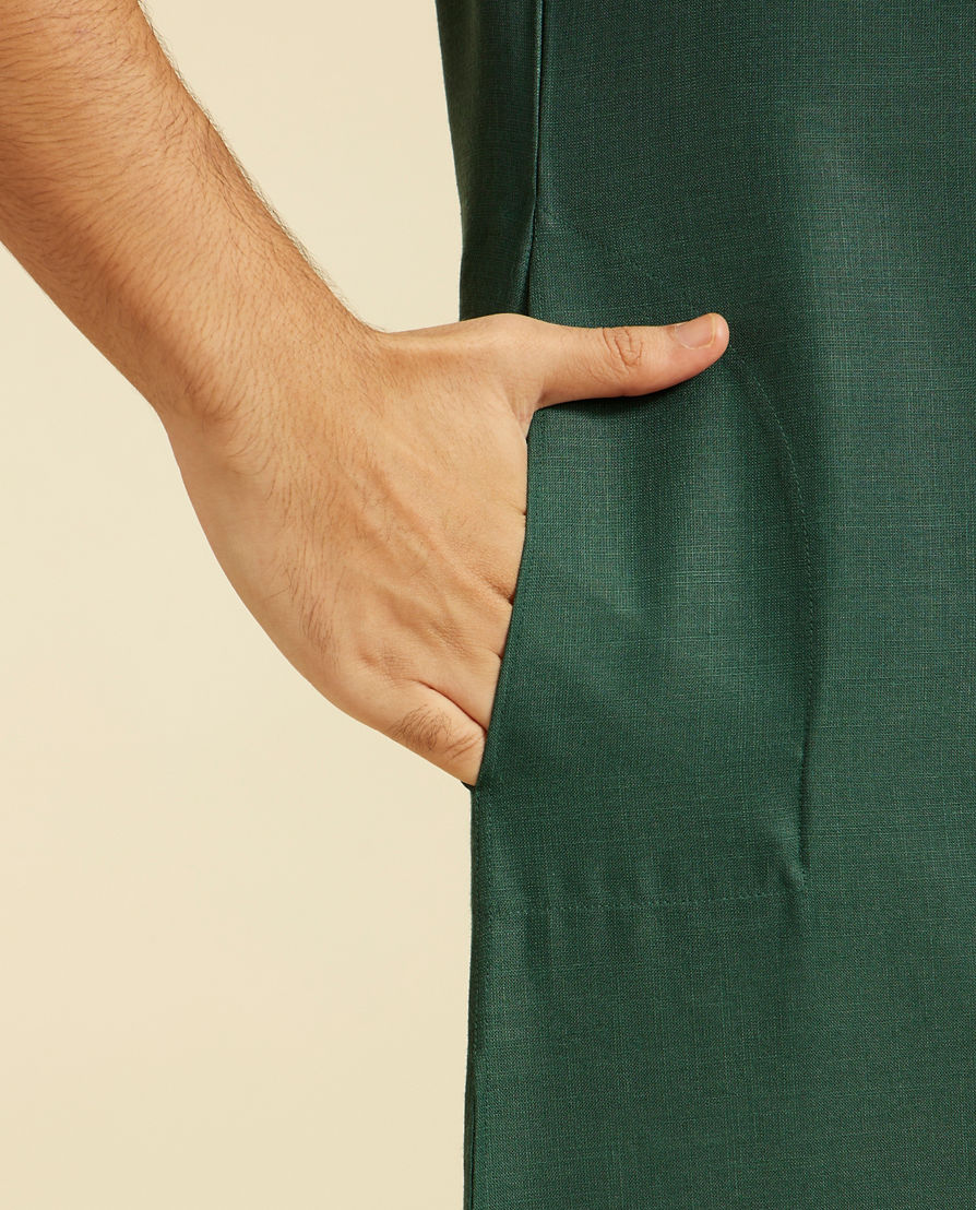 Diwas Men Bottle Green Pathani Style Kurta with Cuffed Sleeves