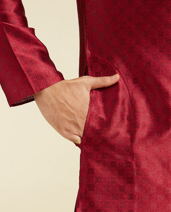 Diwas Men Maroon Red Lattice Patterned Kurta