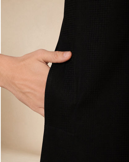 Diwas Men Black Cotton Kurta with Self-Texture