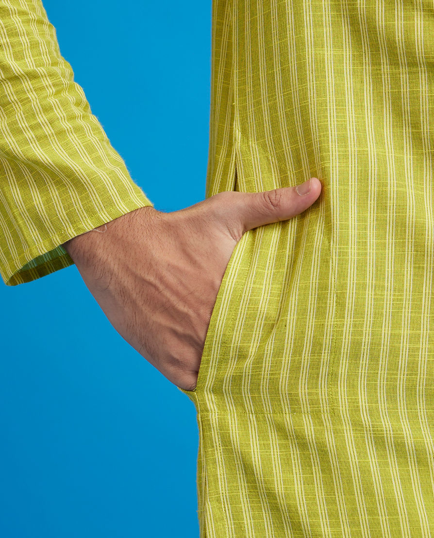 Diwas Men Soft Green Linear Patterned Striped Kurta