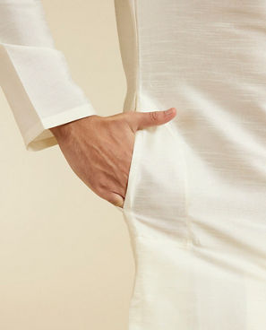 Diwas Men Warm White Self Textured Kurta with Embroidered Placket