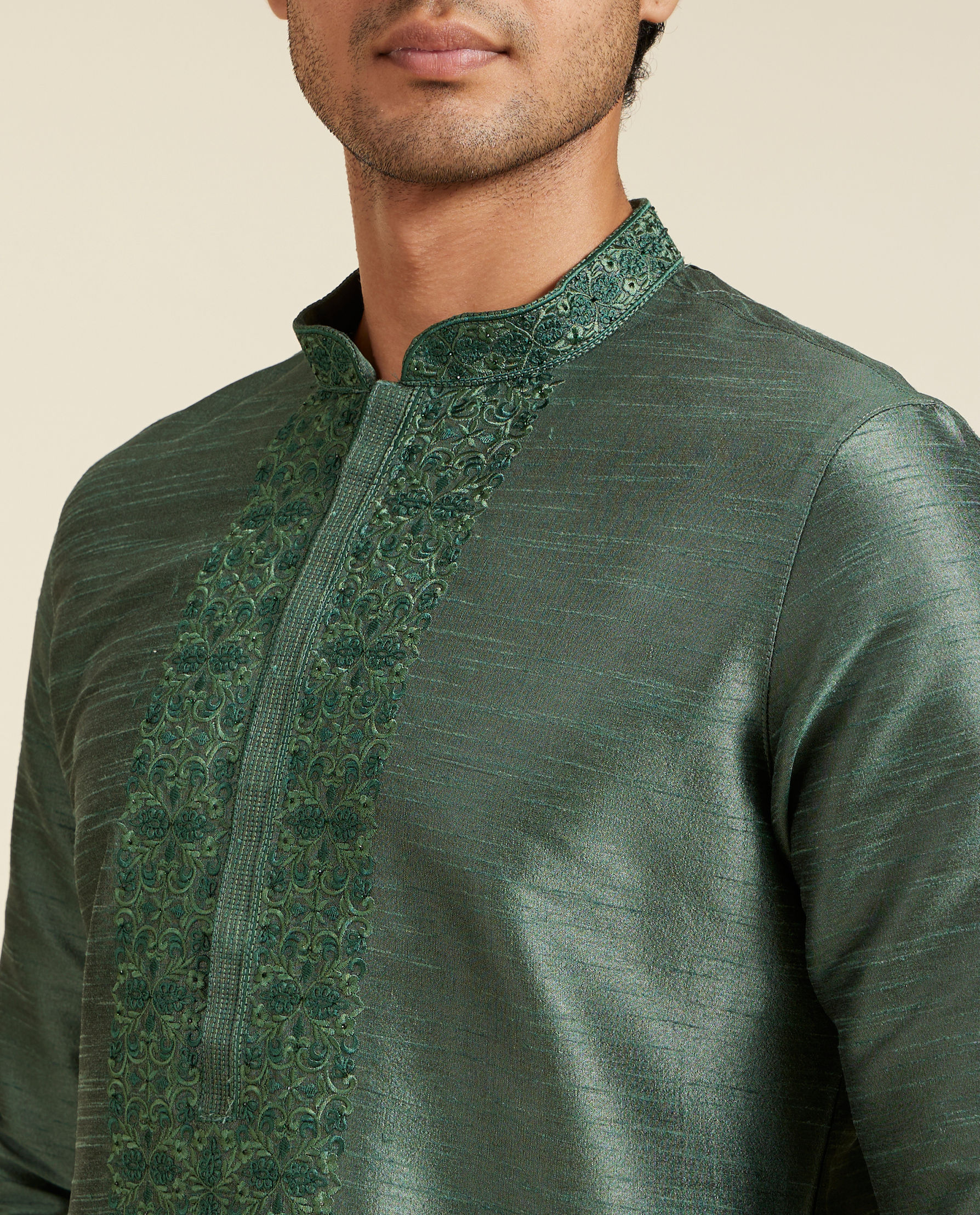 Diwas Men Bottle Green Plain Kurta With Embroidered Neckline