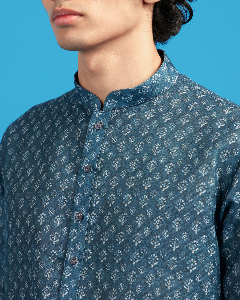 Diwas Men Glistening Greyish Blue Cotton Kurta
