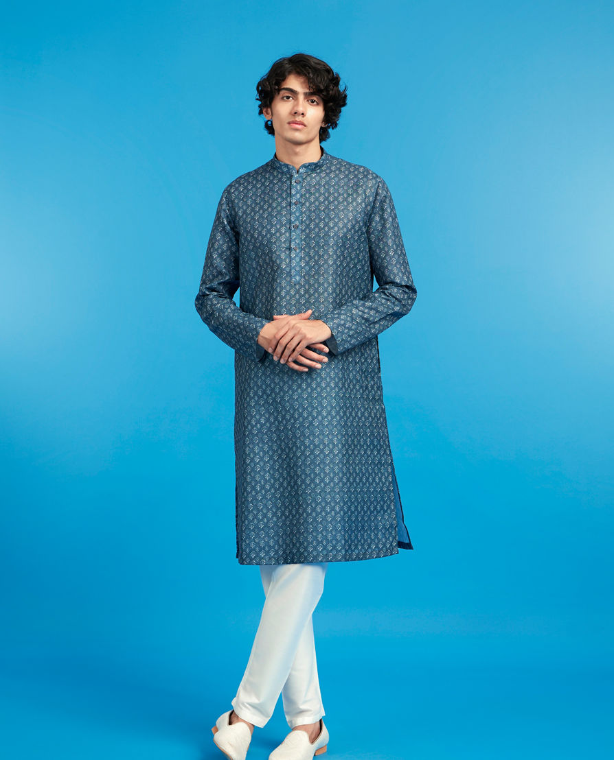 Diwas Men Glistening Greyish Blue Cotton Kurta
