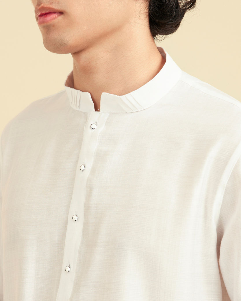 Diwas Men White Elegance Kurta