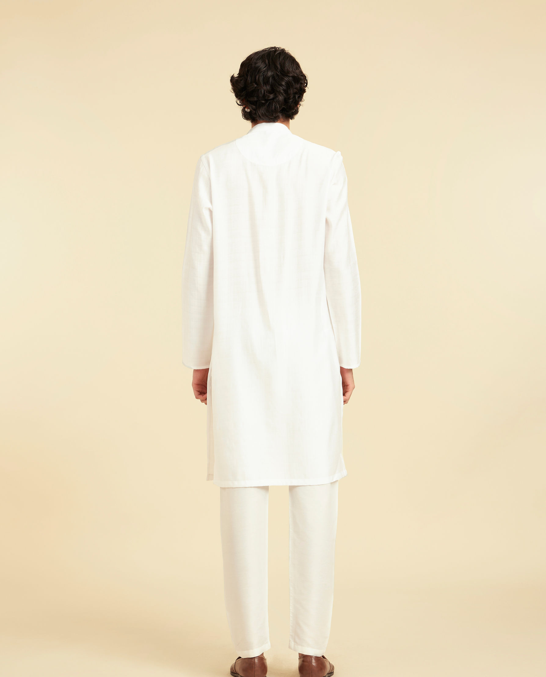 Diwas Men White Elegance Kurta