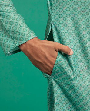 Diwas Men Elegant Light Mid Green Kurta