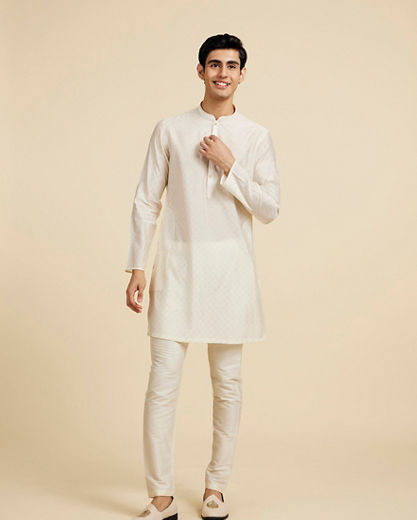 Diwas Men Cream White Grid Patterned Kurta