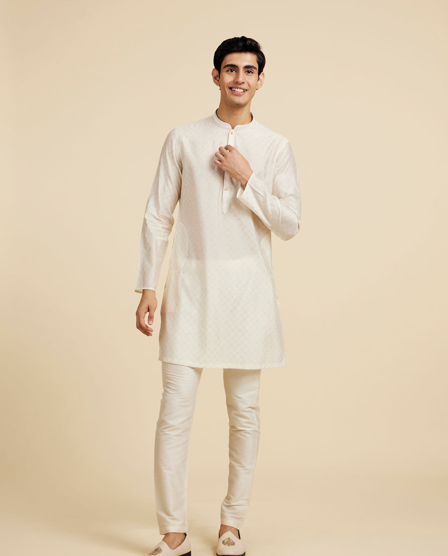 Diwas Men Cream White Grid Patterned Kurta