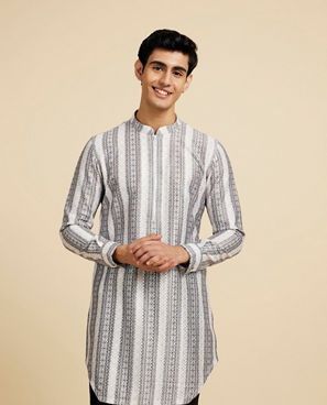 Diwas Men Cloud White And Slate Grey Linear Printed Kurta