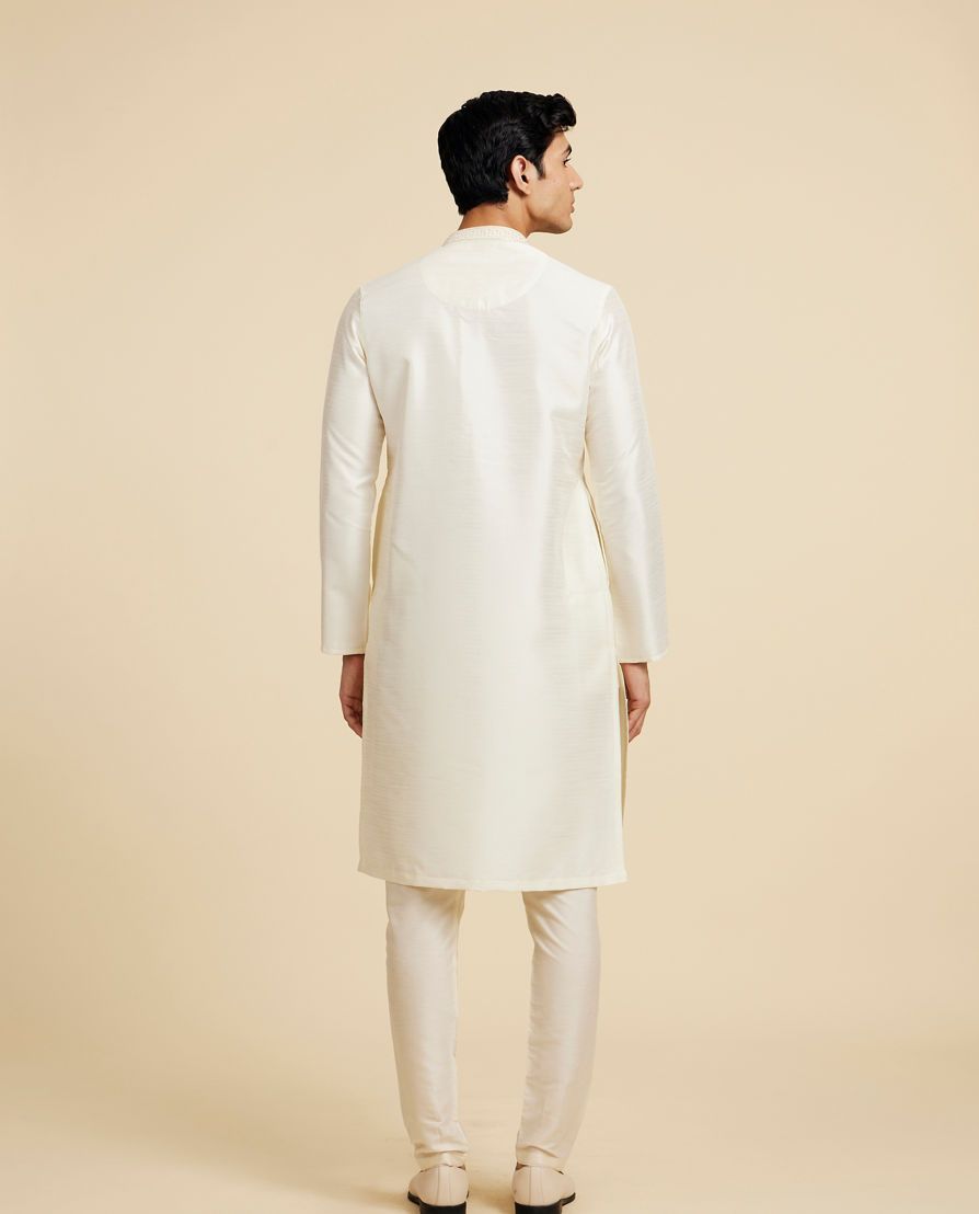 Diwas Men Cream White Plain Kurta with Rhinestone Embellished Neckline