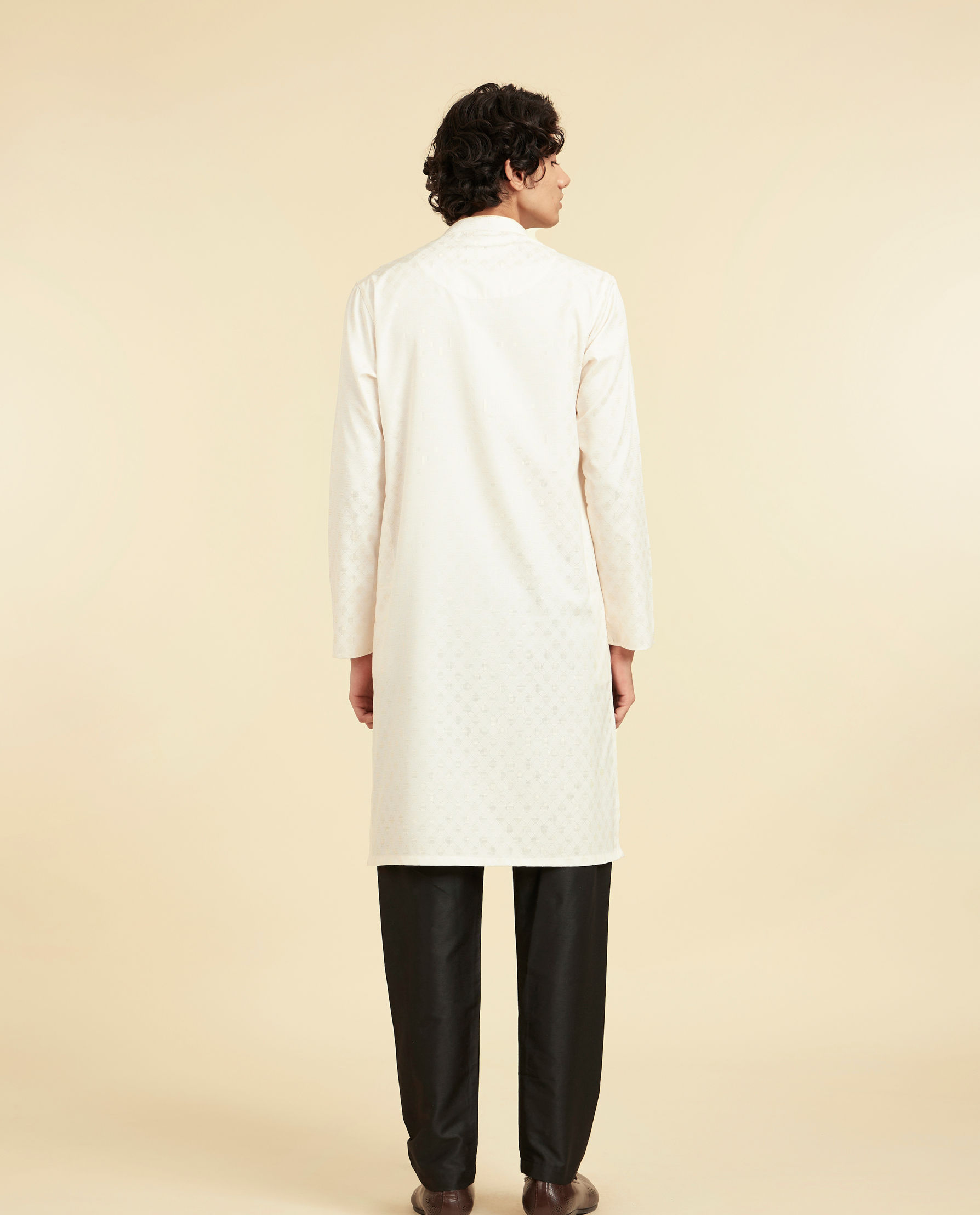 Diwas Men Cream Elegance Kurta