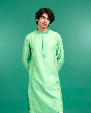 Diwas Men Emerald Green Festive Kurta