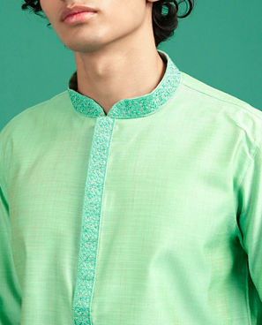 Diwas Men Emerald Green Festive Kurta