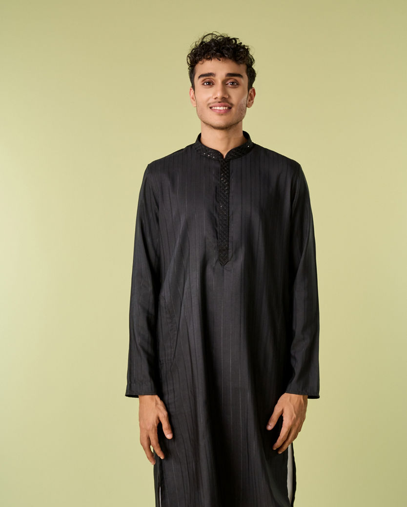 Diwas Men Elegant Black Silk Kurta