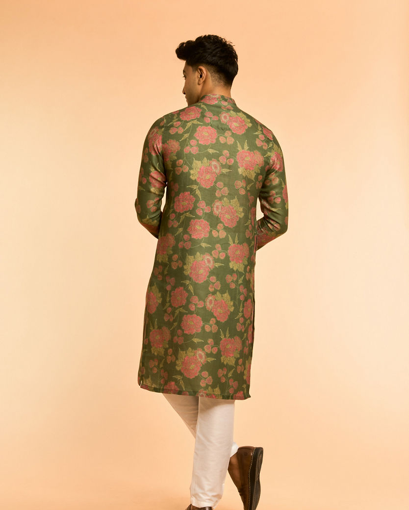 Diwas Men Dashing Dark Green Kurta