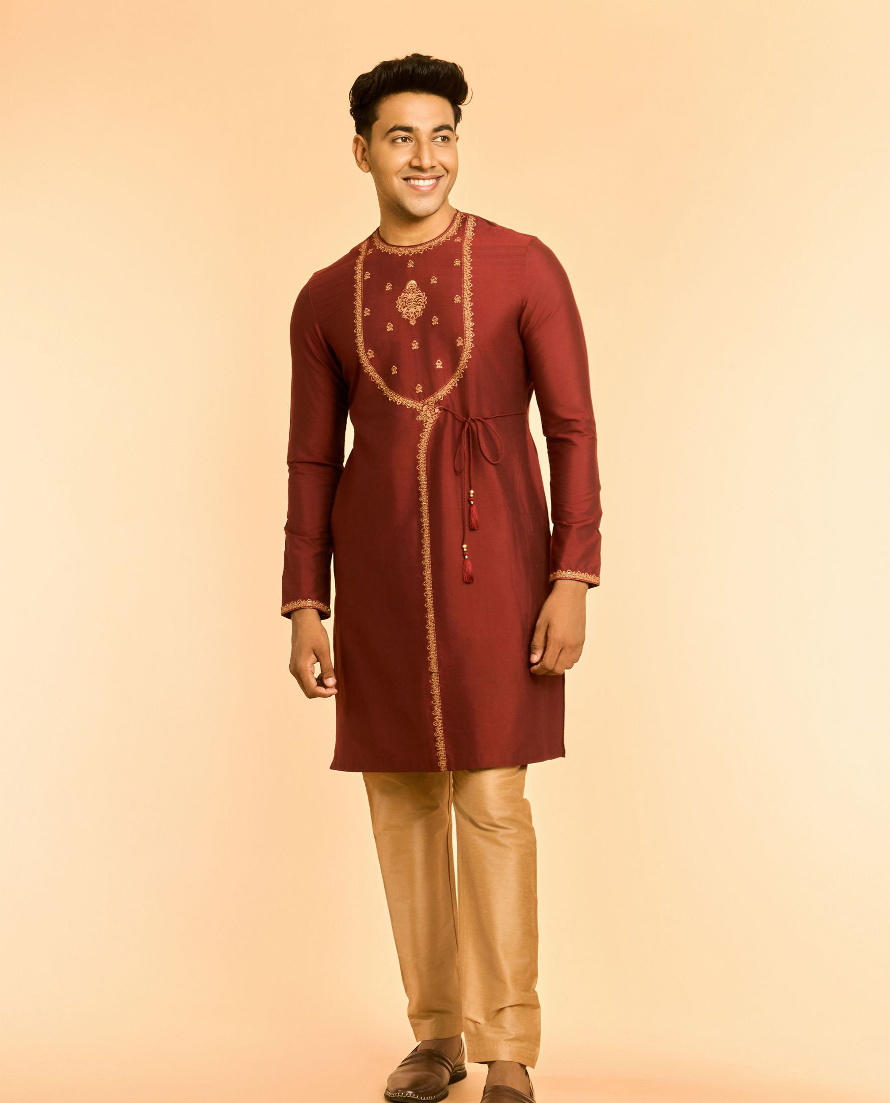 Diwas Men Dazzling Maroon Kurta
