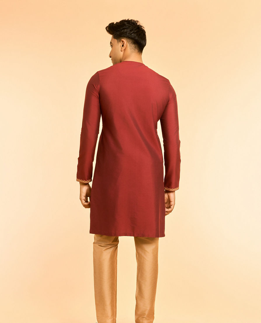 Diwas Men Dazzling Maroon Kurta
