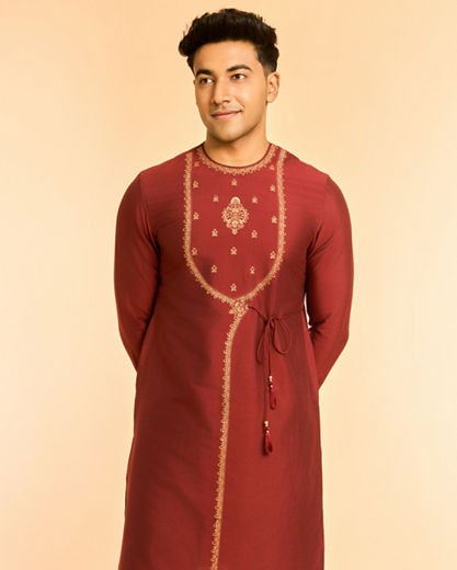 Diwas Men Dazzling Maroon Kurta