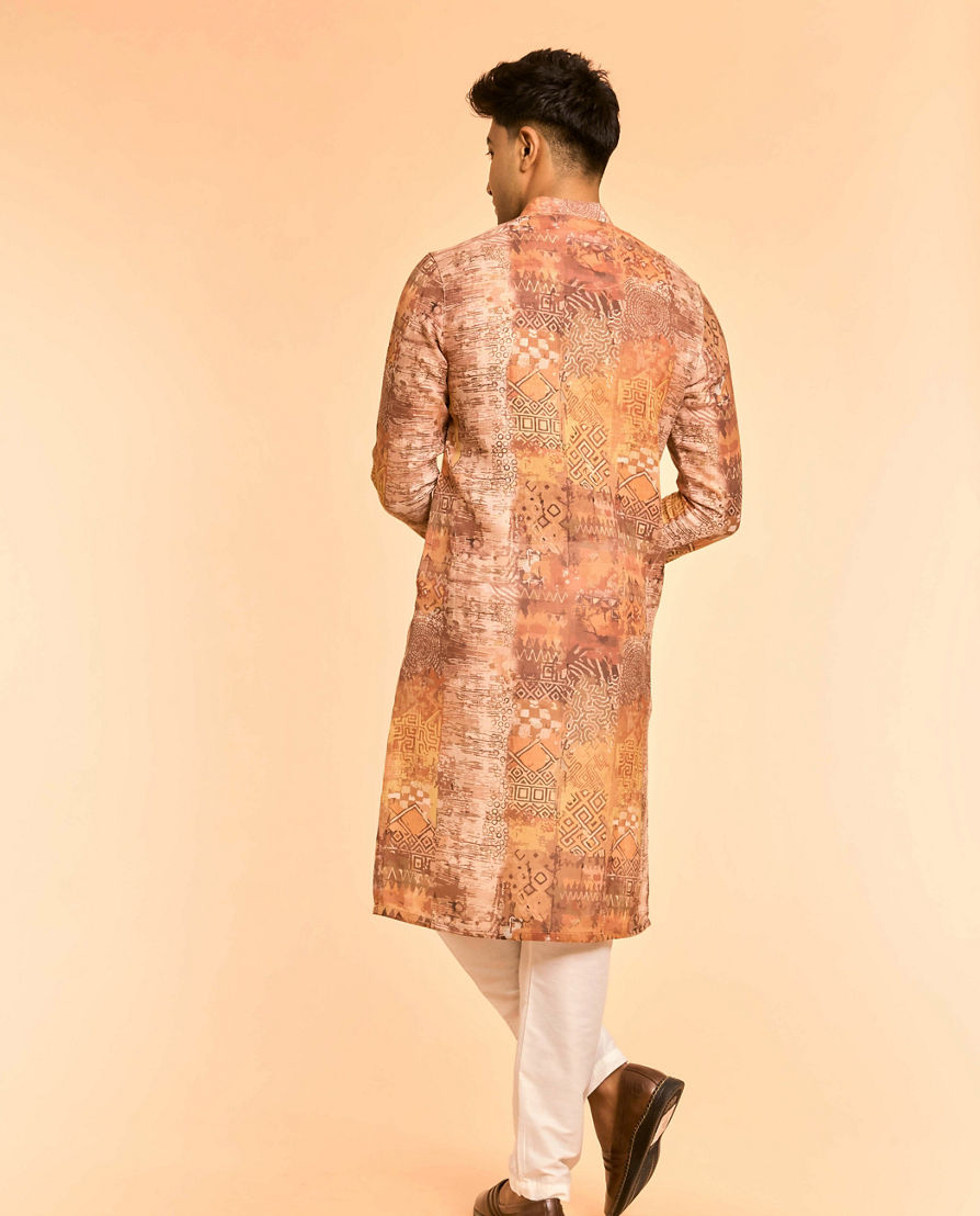 Diwas Men Elegant Fawn Cotton Kurta