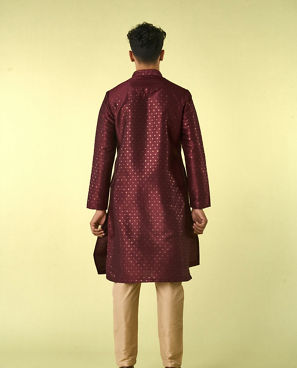 Diwas Men Majestic Maroon Splendor Kurta