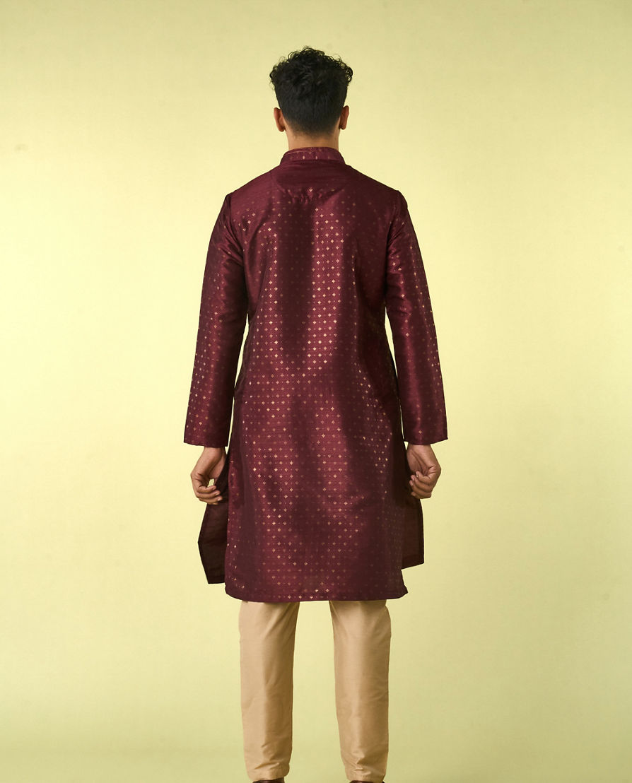 Diwas Men Majestic Maroon Splendor Kurta