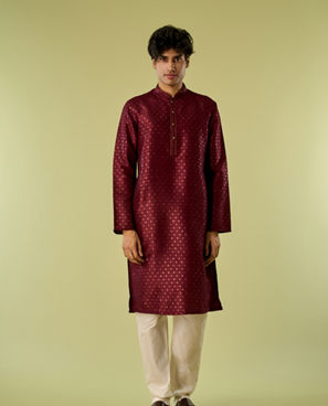 Diwas Men Majestic Maroon Splendor Kurta
