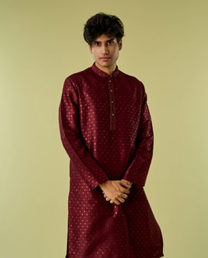 Diwas Men Majestic Maroon Splendor Kurta