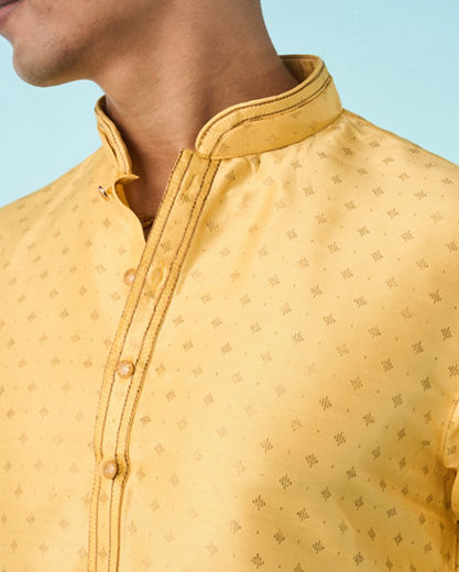 Diwas Men Gleaming Yellow Kurta