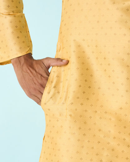 Diwas Men Gleaming Yellow Kurta