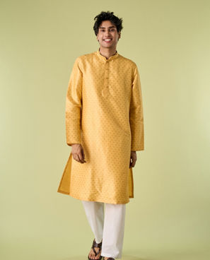 Diwas Men Gleaming Yellow Kurta