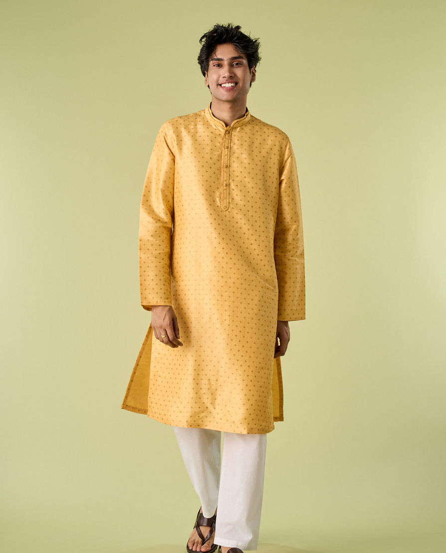 Diwas Men Gleaming Yellow Kurta