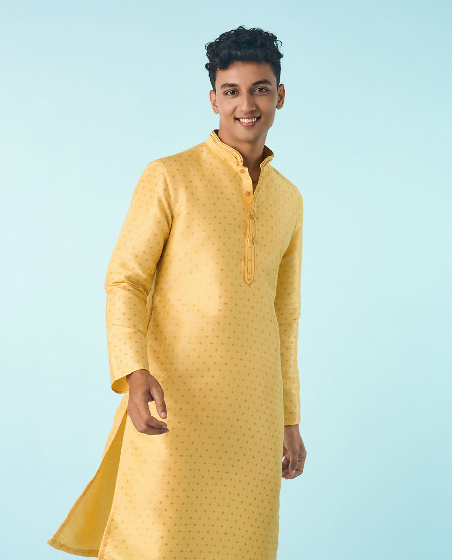 Diwas Men Gleaming Yellow Kurta
