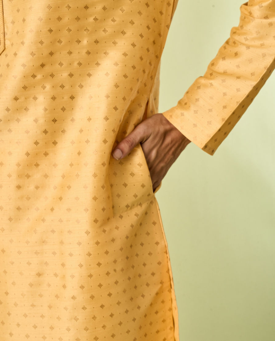 Diwas Men Gleaming Yellow Kurta