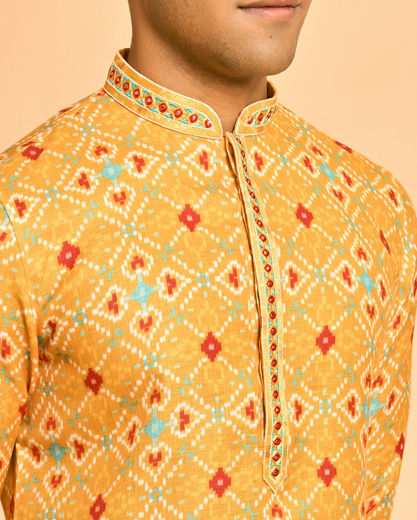 Diwas Men Mustard Majestic Kurta