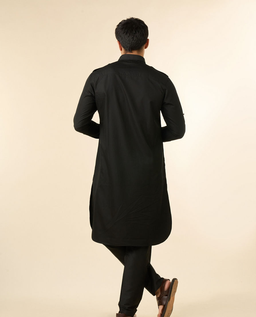 Diwas Men Black Blended Cotton Pathani Kurta