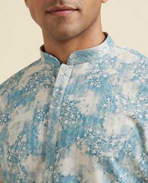 Diwas Men Aqua Green Highlighted Cream Kurta