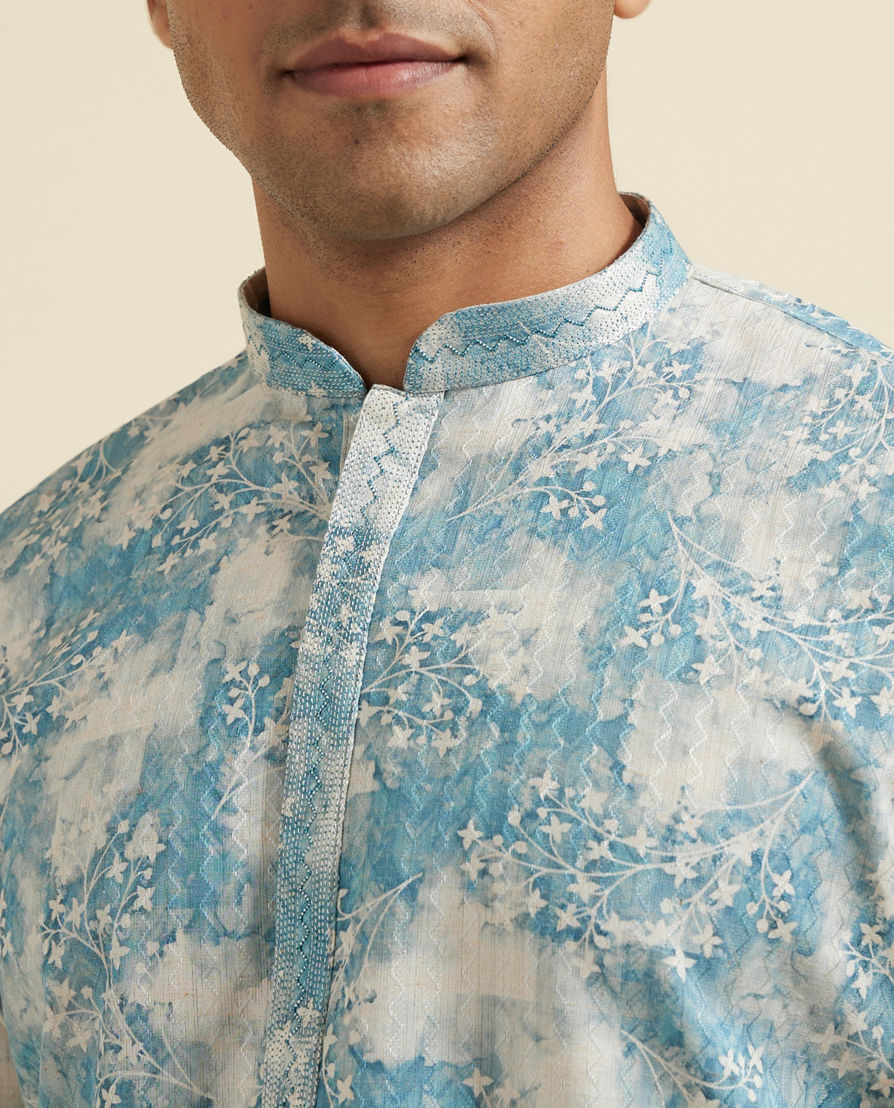 Diwas Men Aqua Green Highlighted Cream Kurta