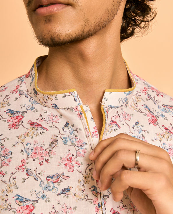 Diwas Men Elegant Warm White Kurta