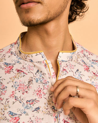 Diwas Men Elegant Warm White Kurta