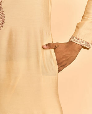 Diwas Men Beige Charm Kurta