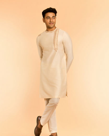 Diwas Men Viscose Blend Creamy Elegance Kurta