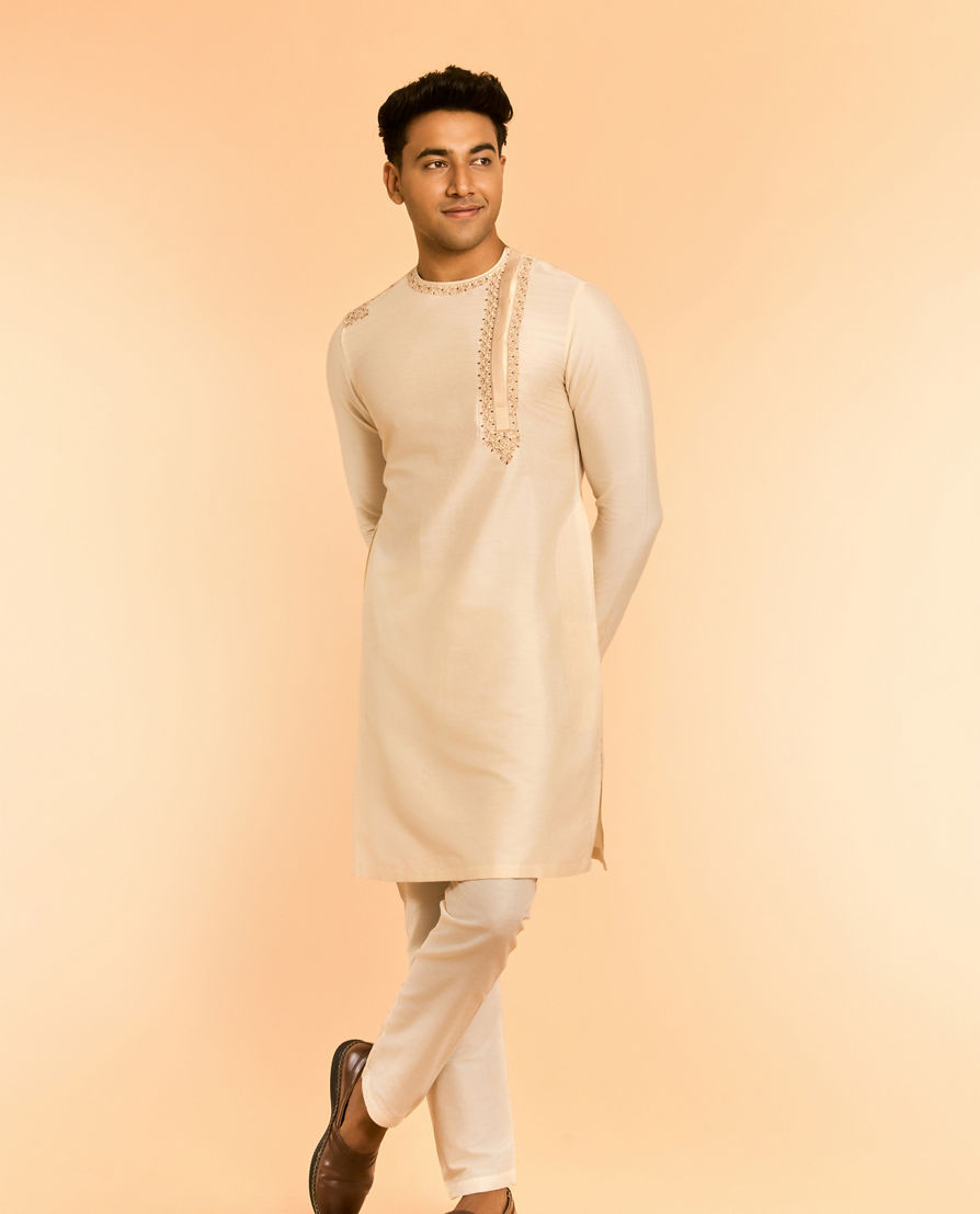 Diwas Men Viscose Blend Creamy Elegance Kurta