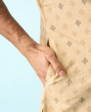 Diwas Men Refined Beige Splendor Kurta Pajama